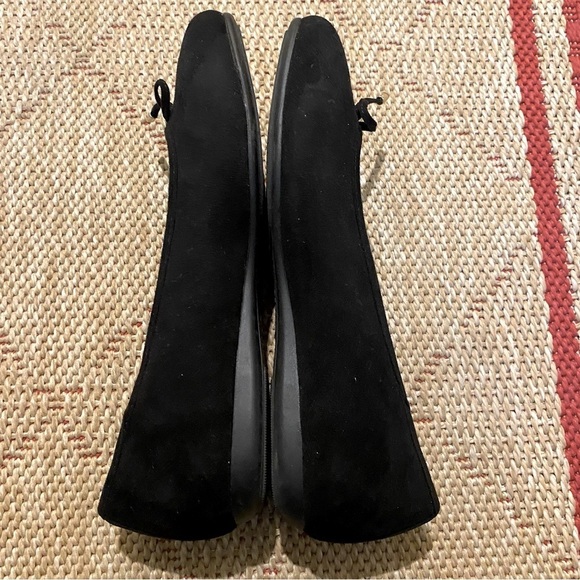 Cliffs By White Mountains Black Suede Flats - Picture 3 of 6